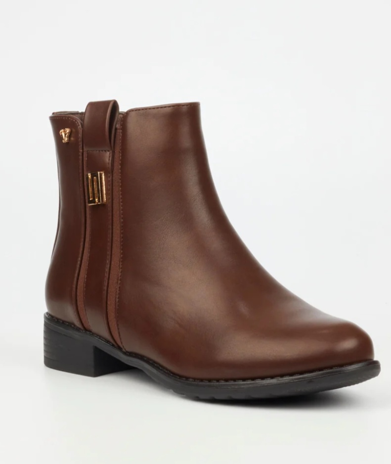 Huda 10 House of Envy