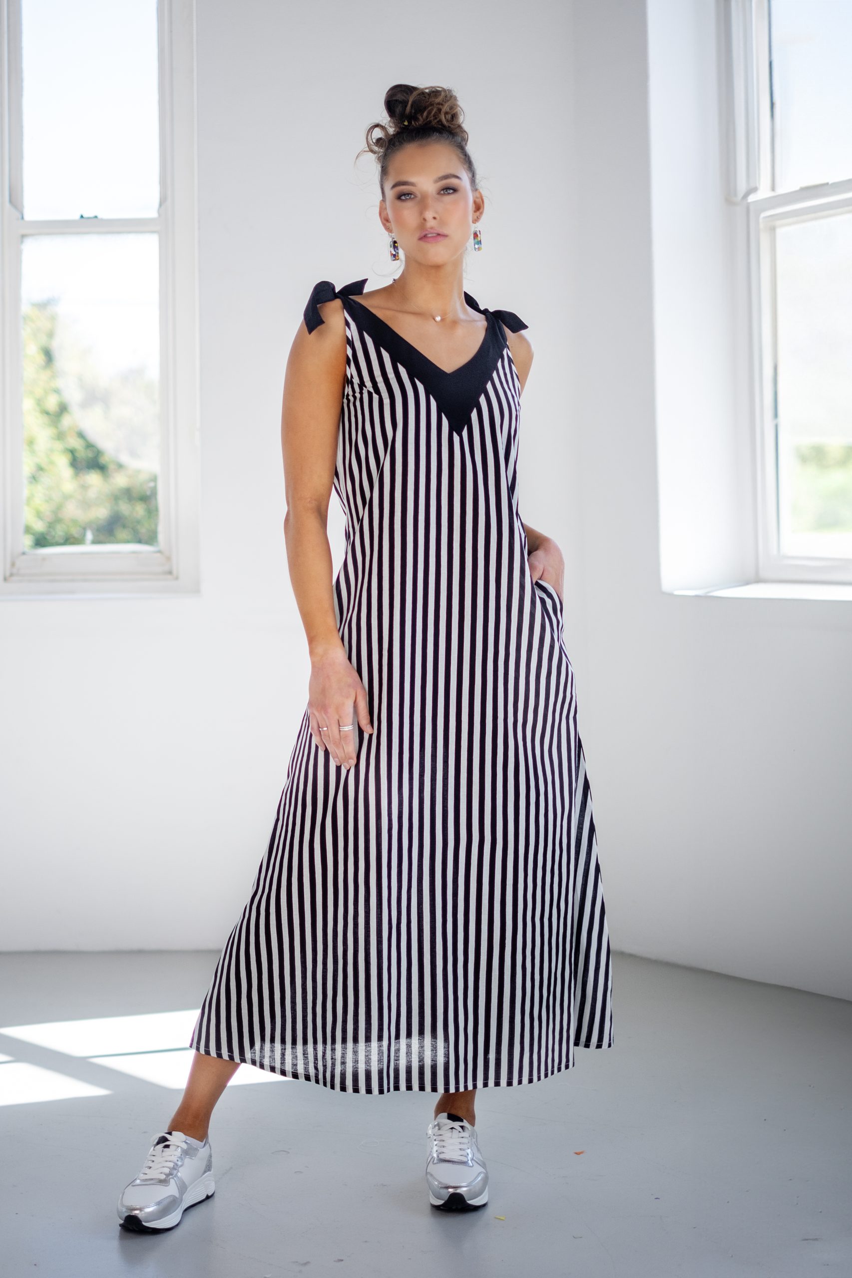SU24-Z101 STRIPED DRESS WITH RIBBON TIE SHOULDERS - Image 5