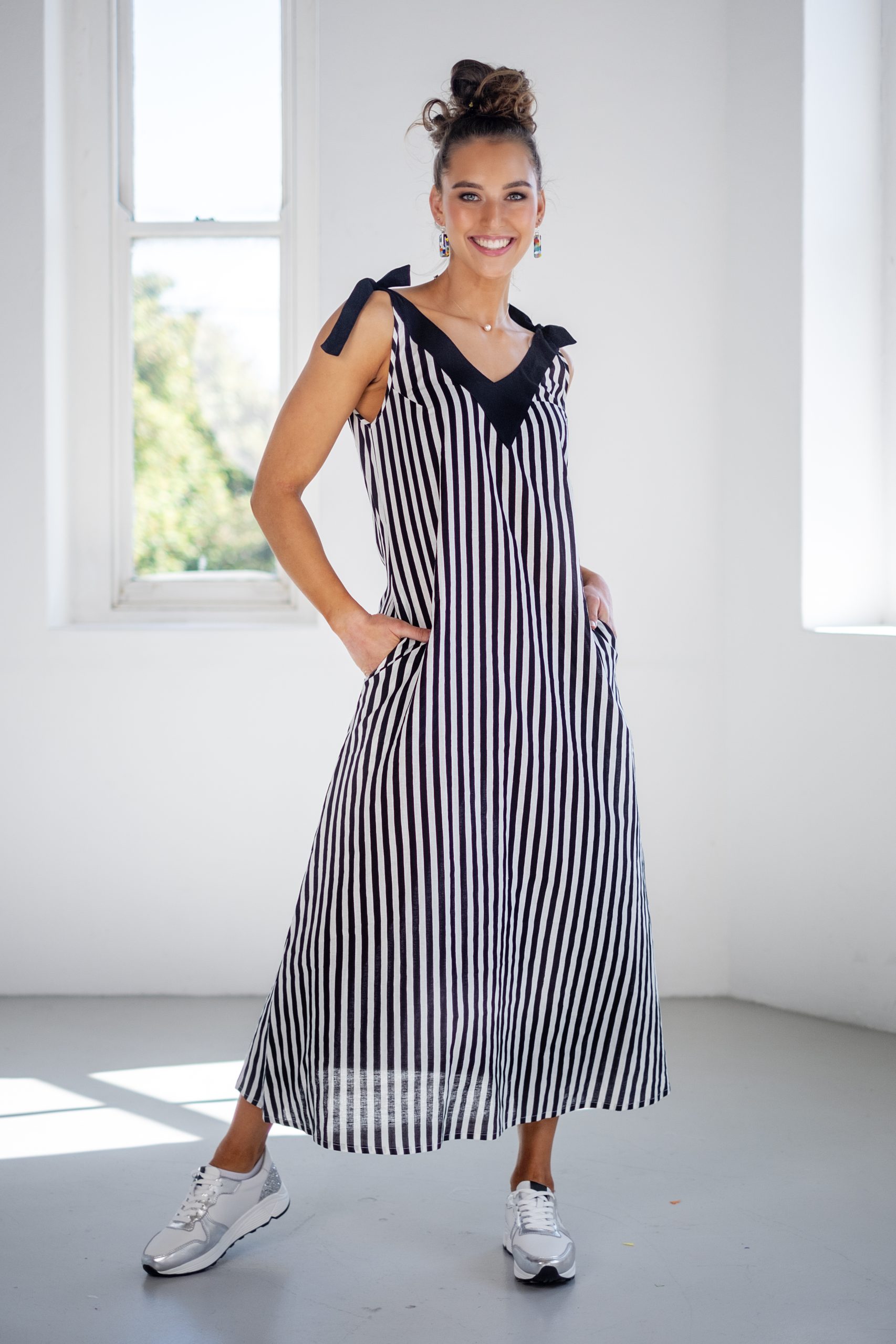 SU24-Z101 STRIPED DRESS WITH RIBBON TIE SHOULDERS - Image 4