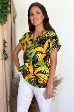 SADIE-TOP TROPICAL PRINT V-NECK TOP