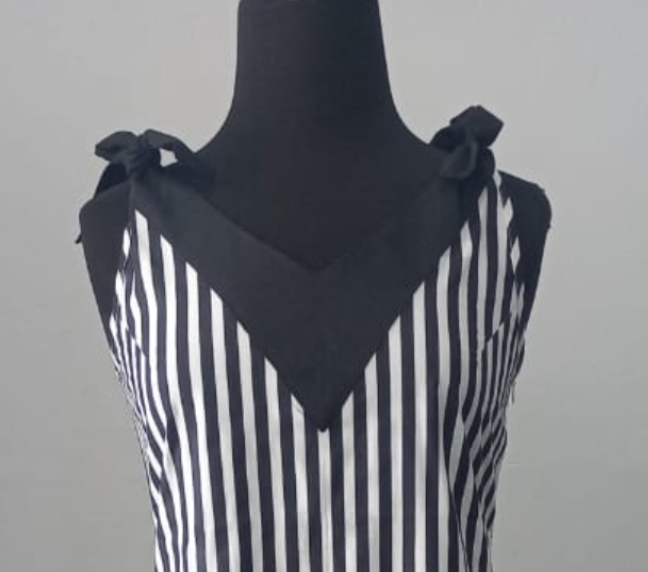 SU24-Z101 STRIPED DRESS WITH RIBBON TIE SHOULDERS - Image 3